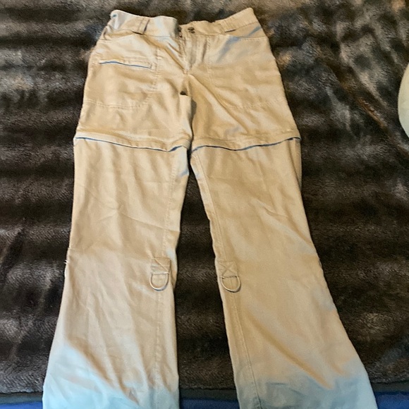 Magellan Outdoors Pants - Gray/blue 3 in 1 pants, shorts, and capri